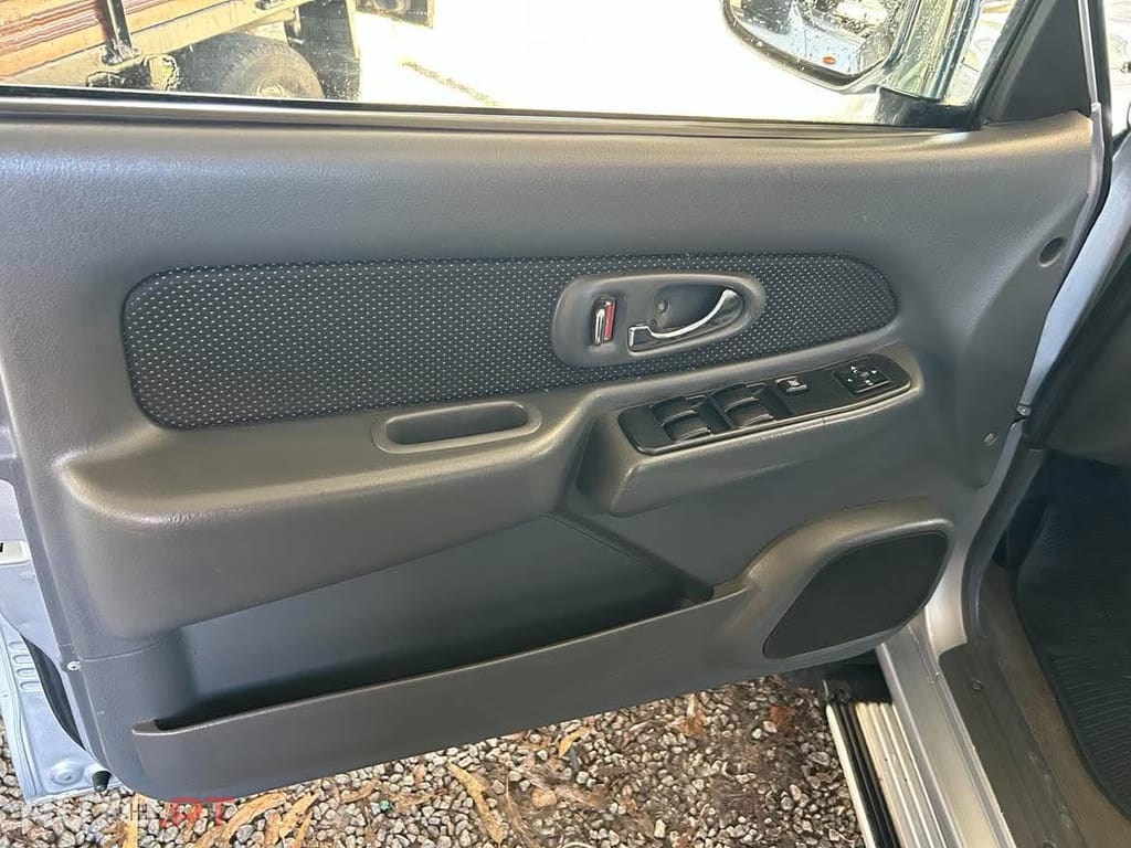 Mitsubishi L200 Strakar 4x4 Elegance
