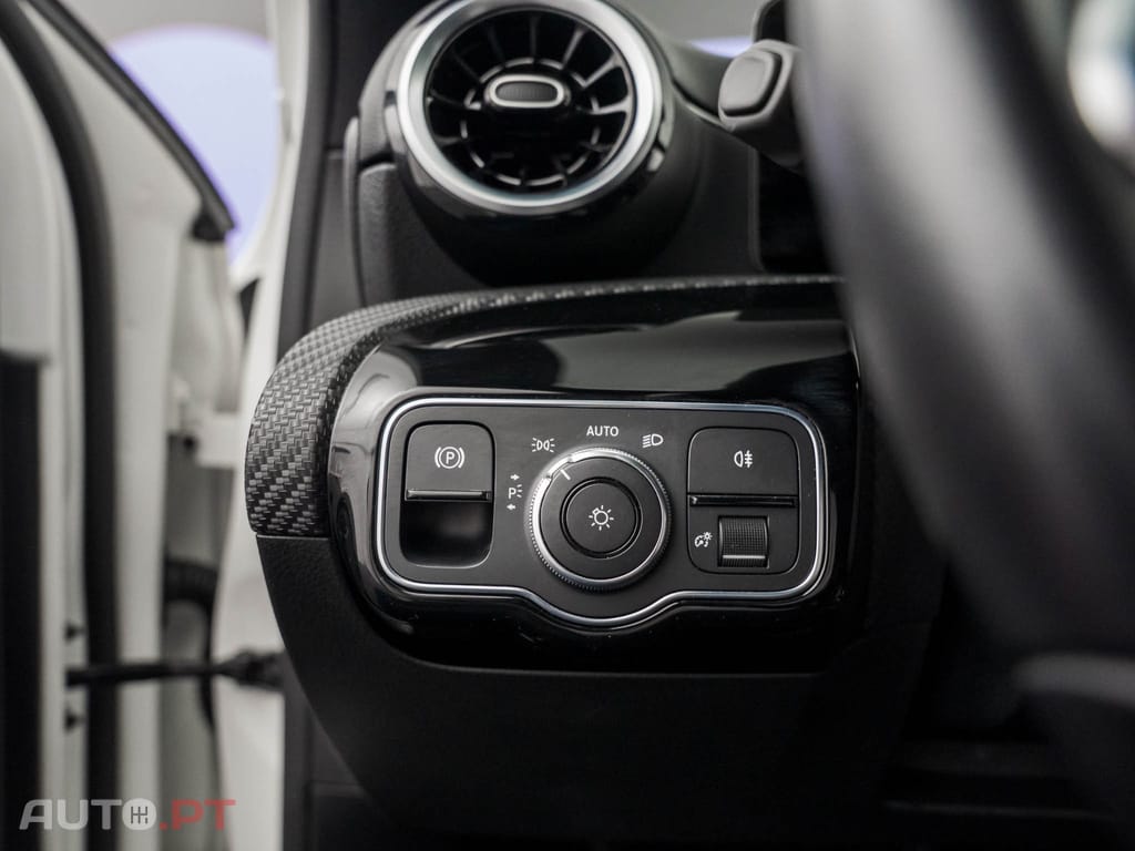 Mercedes-Benz A 250 e Style Plus