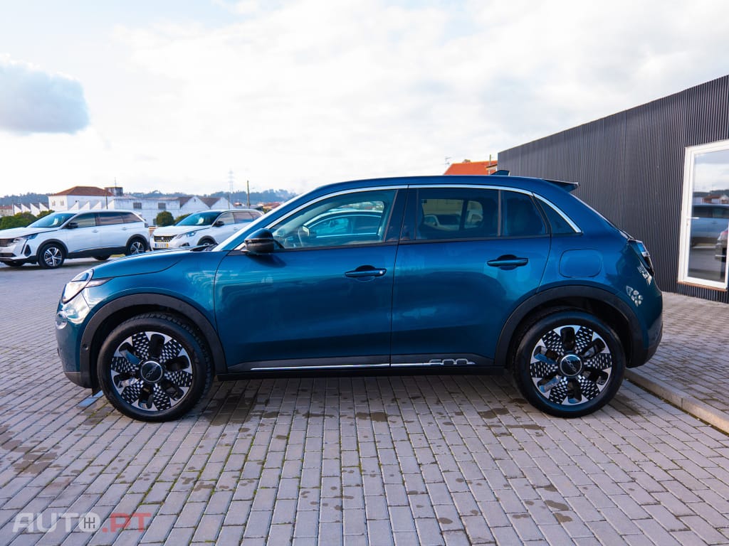 Fiat 600 1.2 Hybrid La Prima