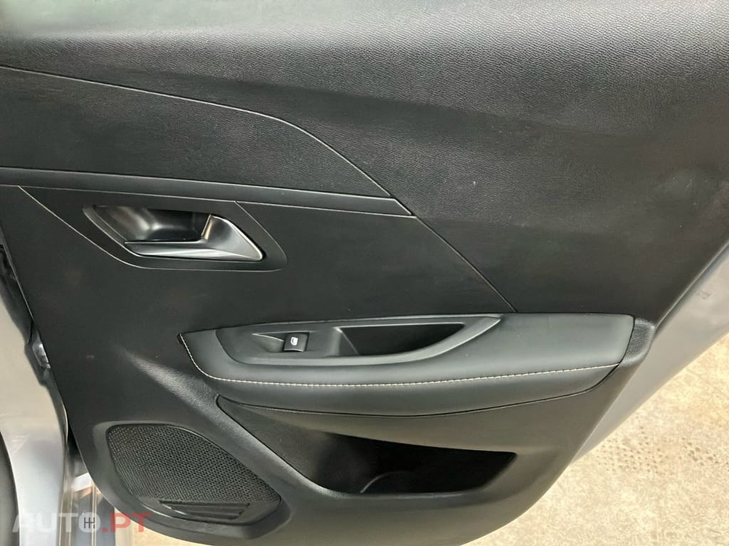 Peugeot 208 1.2 PureTech Allure