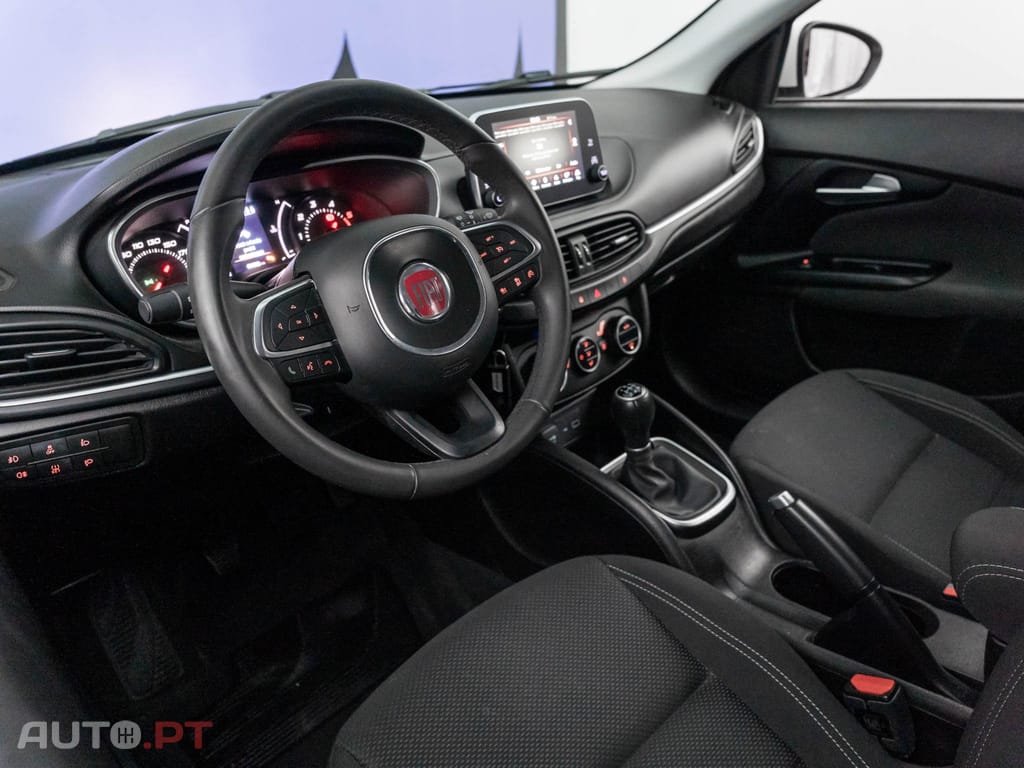 Fiat Tipo 1.3 M-Jet Lounge