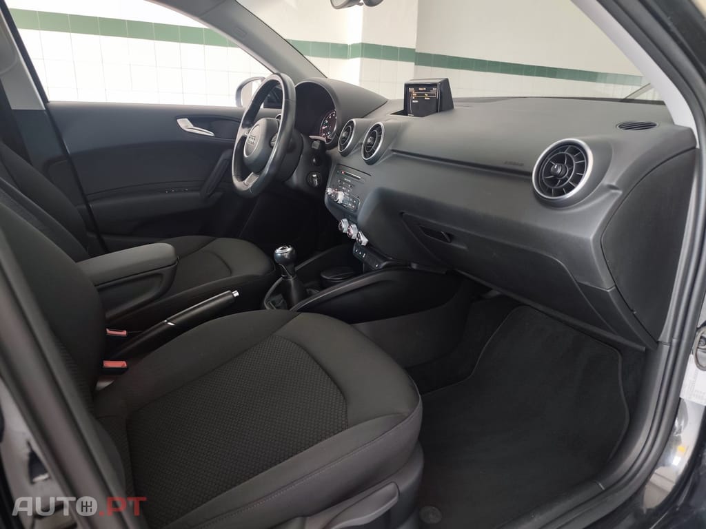 Audi A1 1.0 TFSI Design