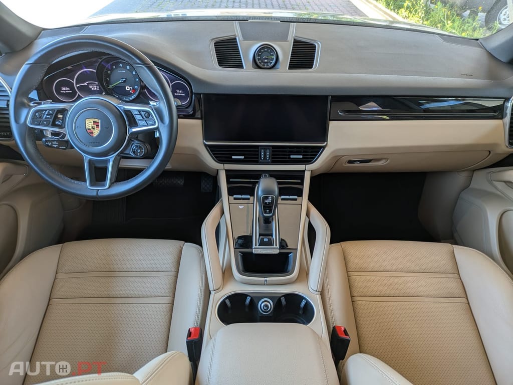 Porsche Cayenne E-Hybrid Tiptronic S