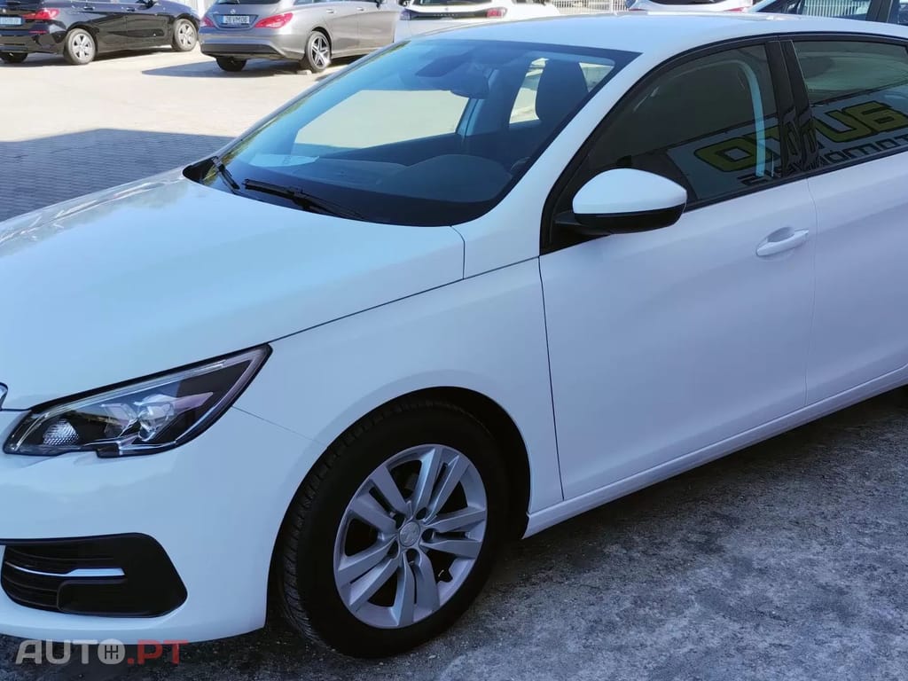 Peugeot 308 1.5 BlueHDi Business Line — fotografia 7