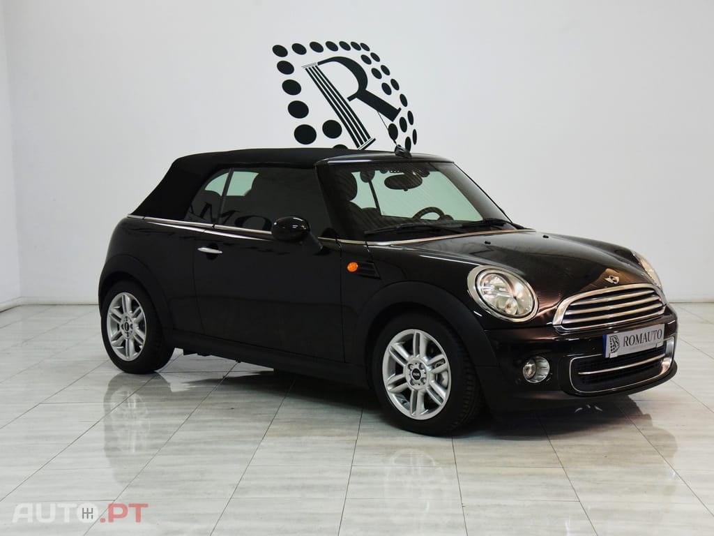 MINI Cooper Cabrio