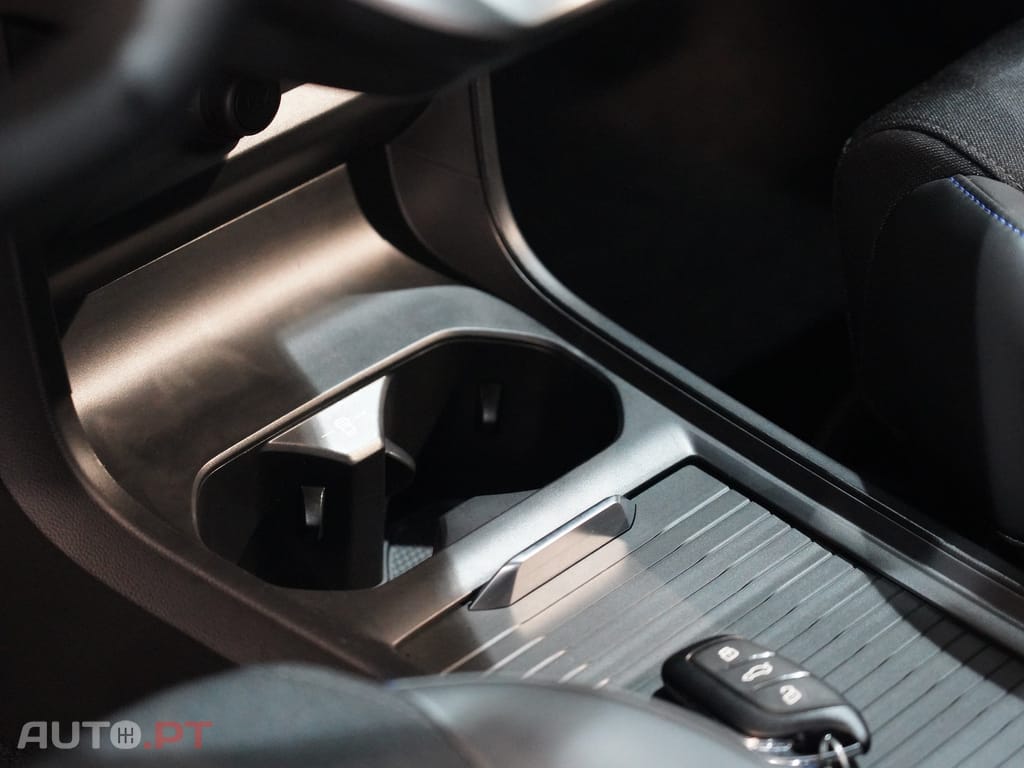 MG MG4 64 kWh Luxury