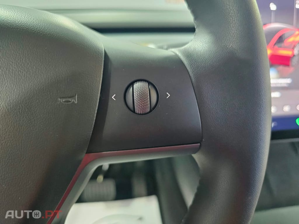 Tesla Model Y Long Range Dual Motor