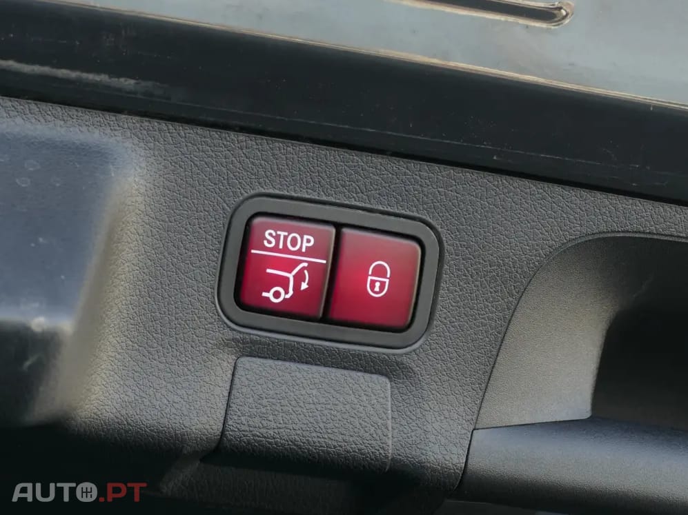 Mercedes-Benz CLA 250 e Shooting Brake AMG Line