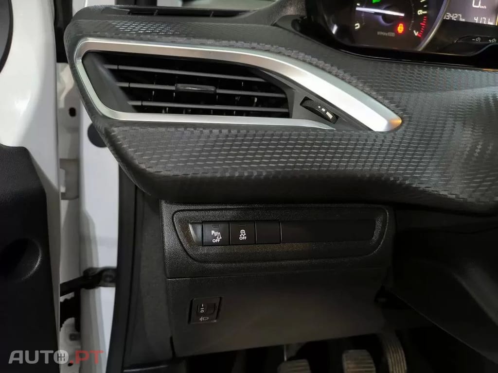 Peugeot 2008 1.2 PureTech Style