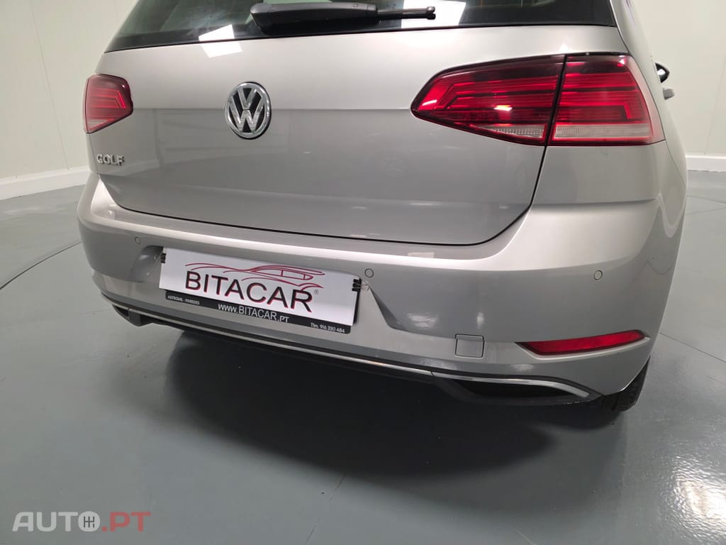 Volkswagen Golf 1.6 TDI Confortline