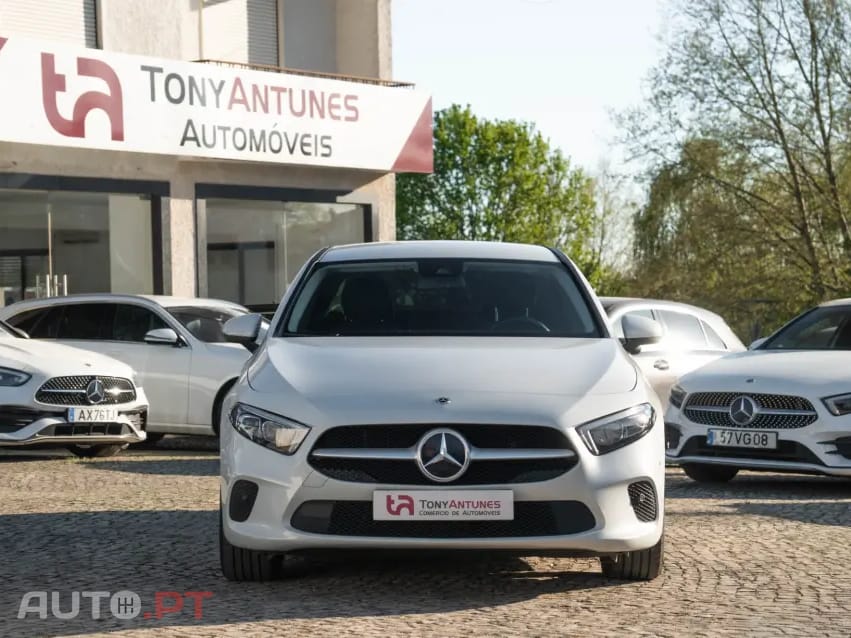 Mercedes-Benz A 250 e 8G-DCT Style