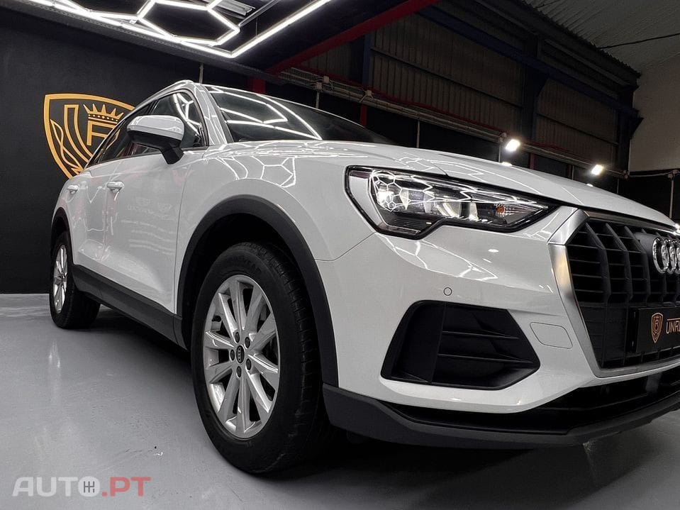 Audi Q3 45 TFSIe S tronic