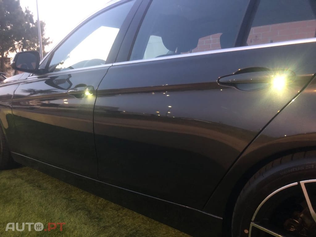 BMW 320 d Sport-Aut. Efficient Dynamics Edition Sport Line