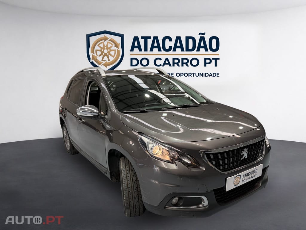 Peugeot 2008 1.2 e-VTi Style