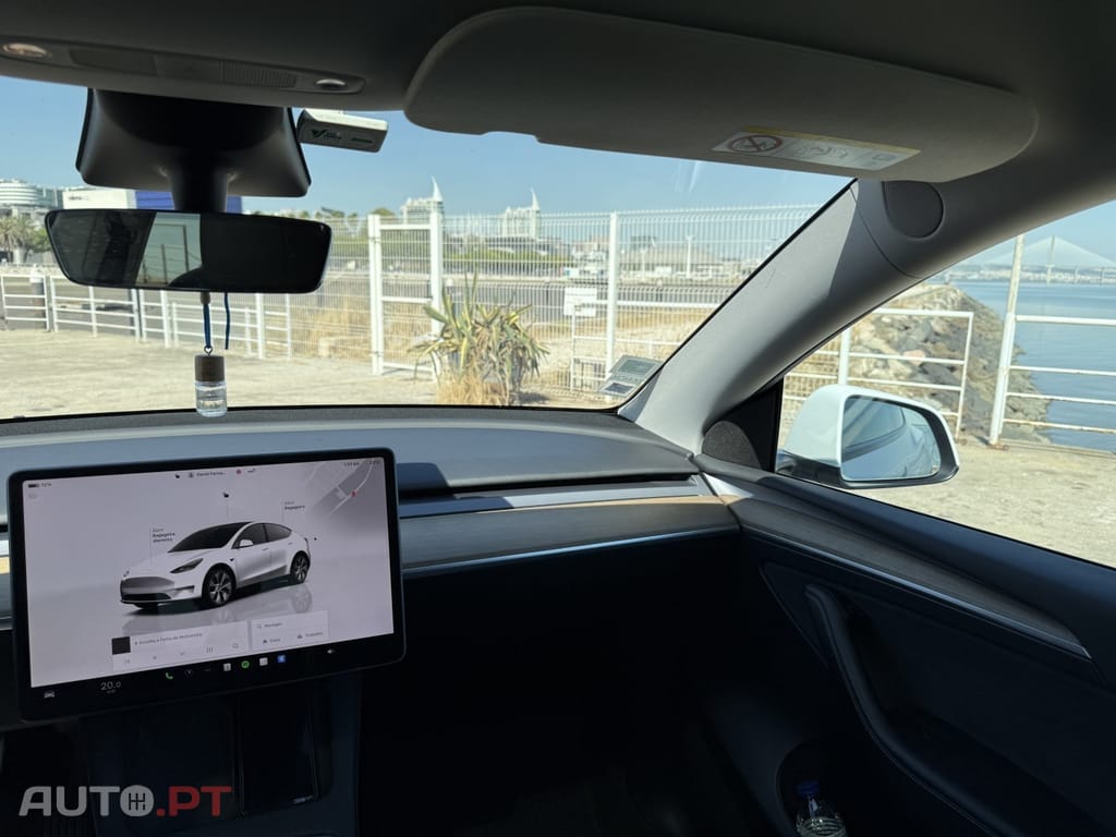 Tesla Model Y Tração Traseira