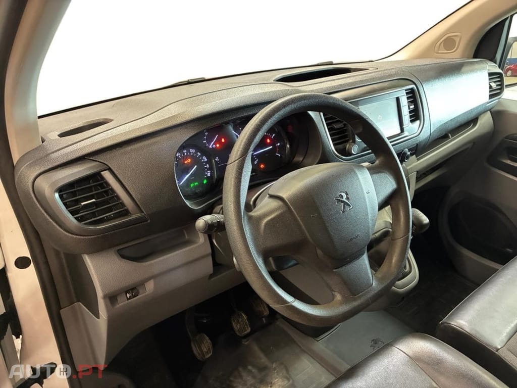 Peugeot Expert 1.5 BlueHDi Standard Premium