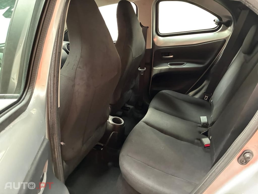 Toyota Aygo X 1.0 VVT-i Active