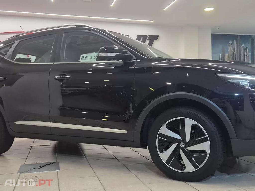 MG ZS EV LUXURY 72 KWH