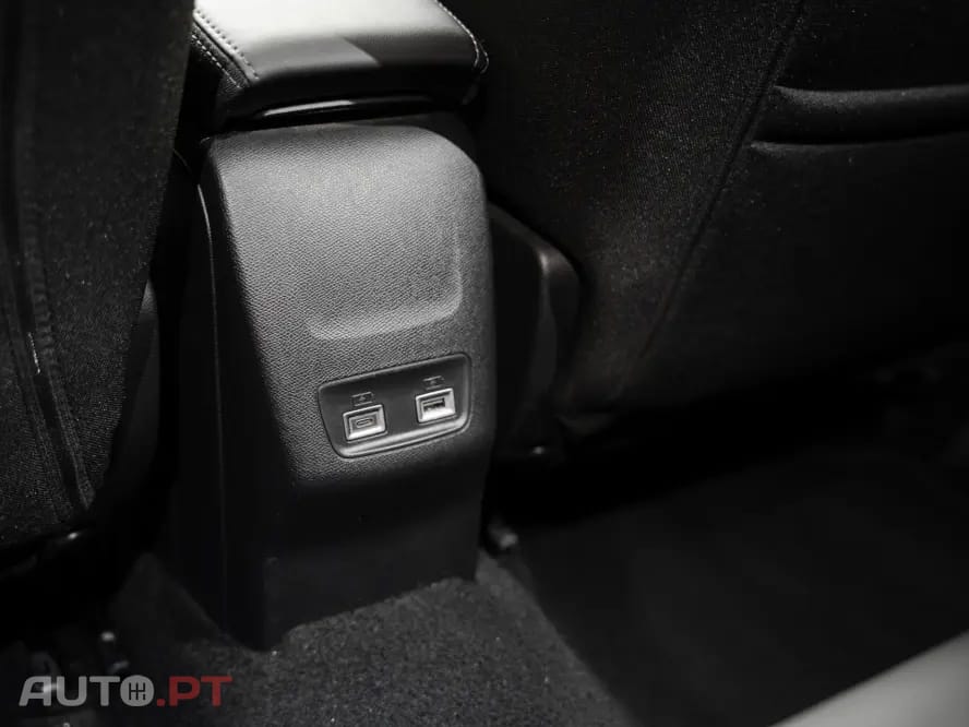 Peugeot 2008 1.2 PureTech Allure Pack