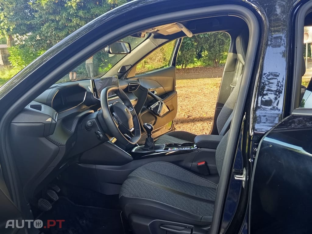 Peugeot 2008 Allure 1.2 PureTech