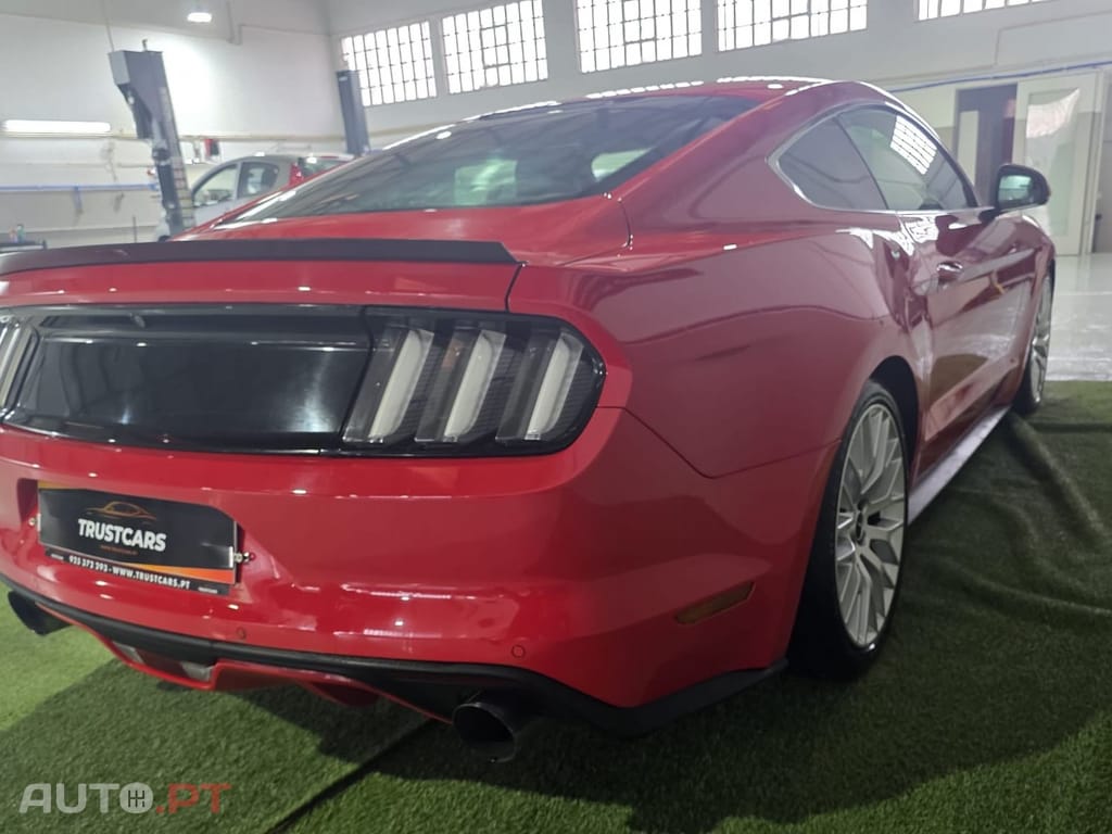 Ford Mustang 2.3i EcoBoost Aut.