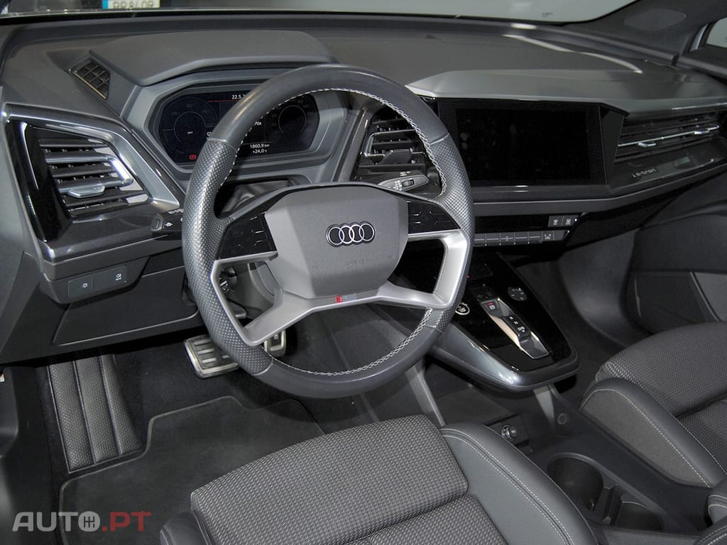 Audi Q4 E-Tron 45 82 kWh SE Business Plus