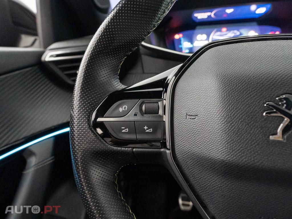 Peugeot 2008 1.2 PureTech GT