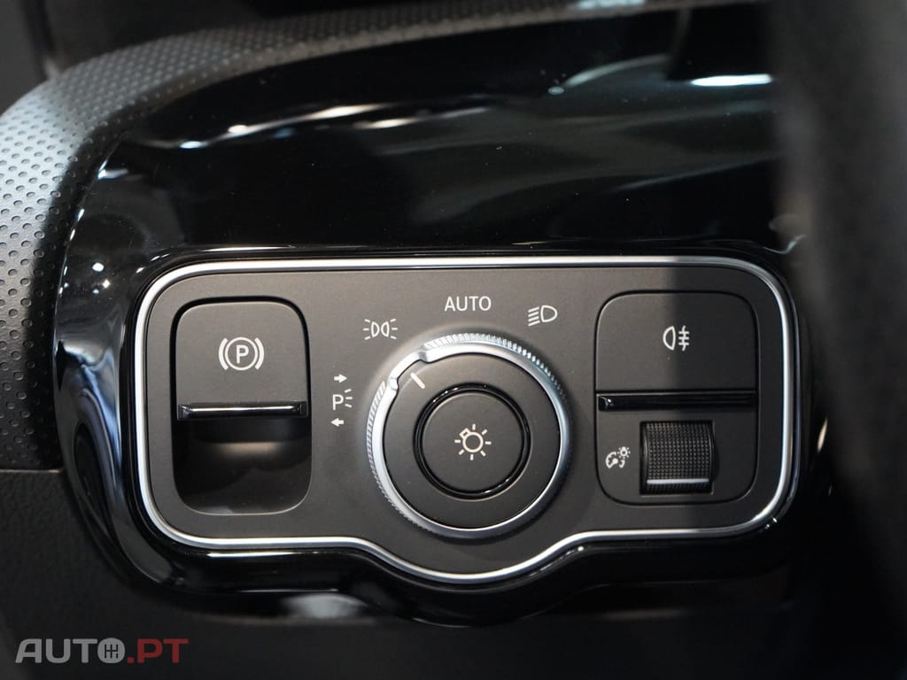 Mercedes-Benz A 180 d AMG Line Aut.