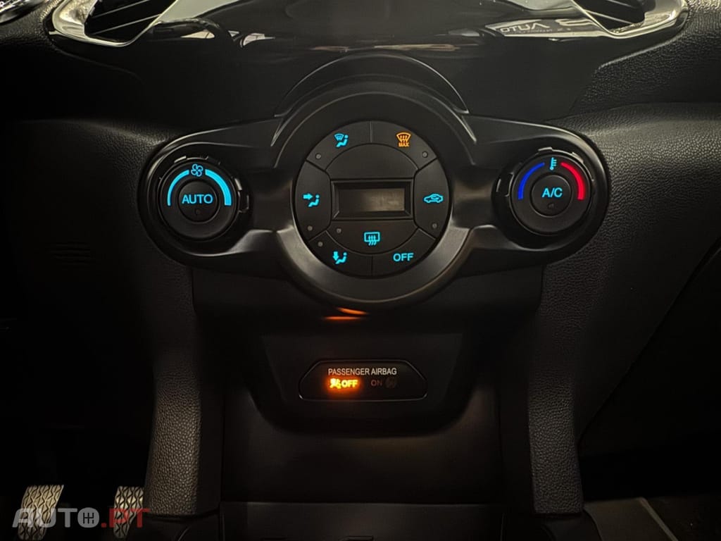 Ford EcoSport 1.0 EcoBoost TITANIUM