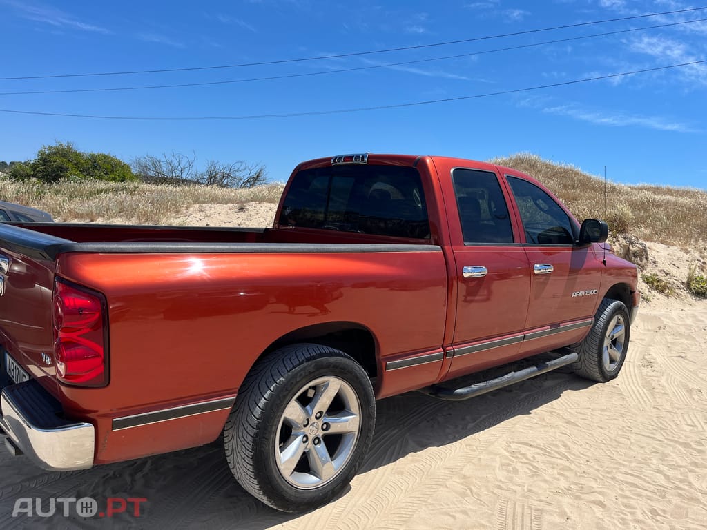 Dodge RAM 4.7 v8 235cv Big Horn Edition