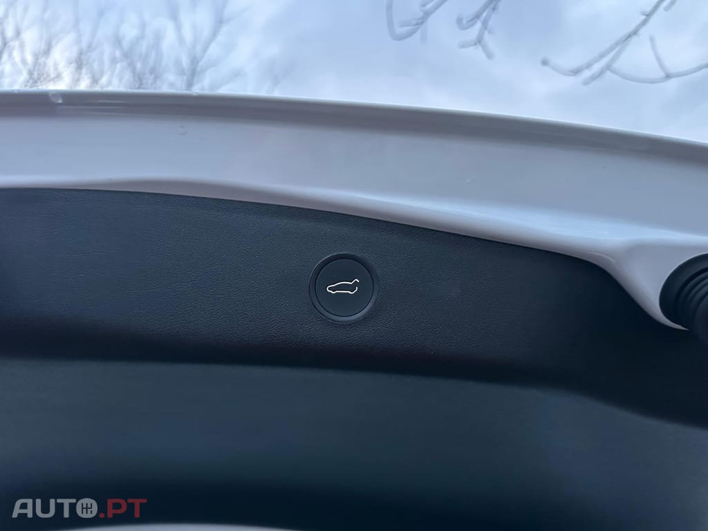 Tesla Model 3 Long Range Tração Integral