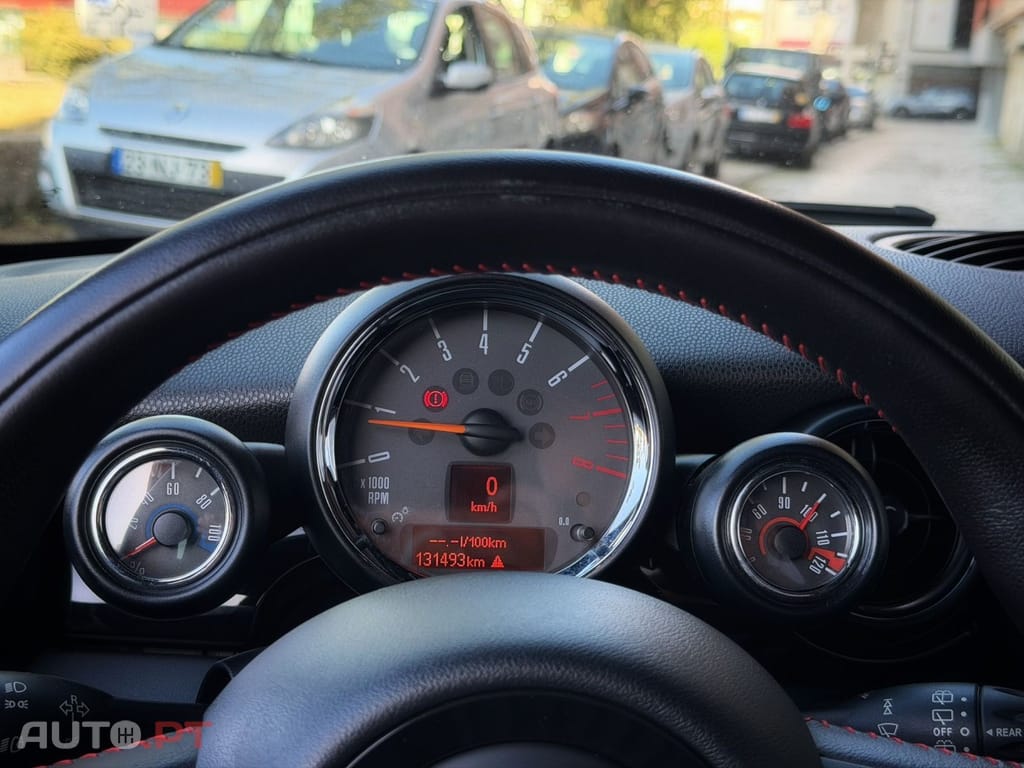 MINI Cooper John Cooper Works