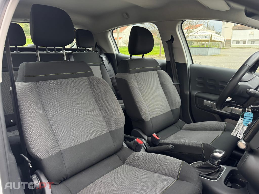 Citroen C3 1.2 PureTech Shine EAT6