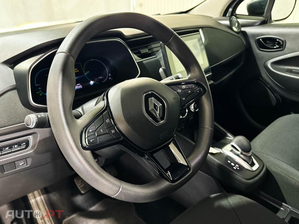Renault Zoe Outro