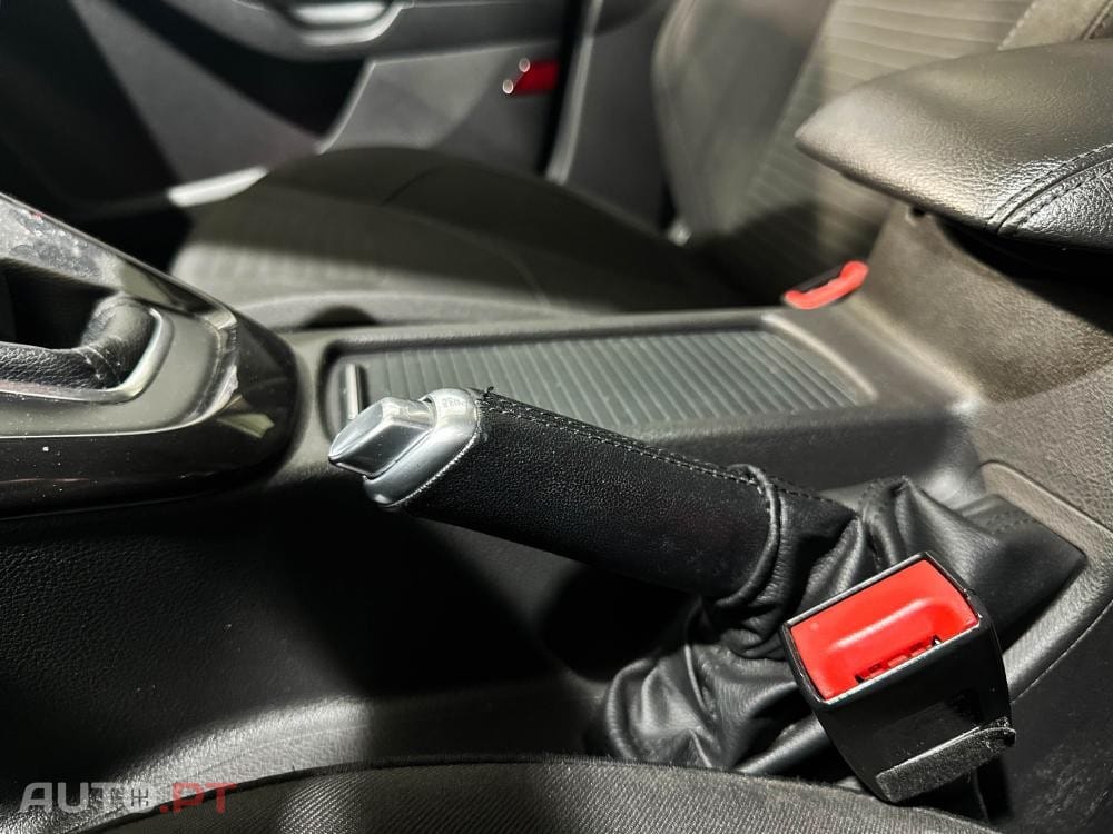 Ford Focus 1.5 EcoBlue S&S Aut. TITANIUM DESIGN