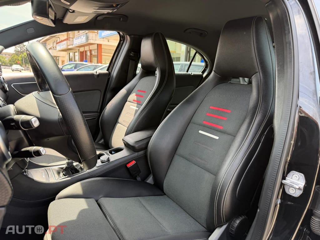 Mercedes-Benz A 180 d AMG Line