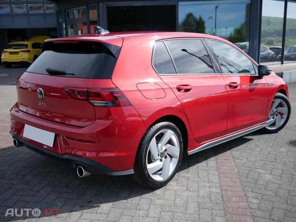 Volkswagen Golf 2.0 TSI GTi