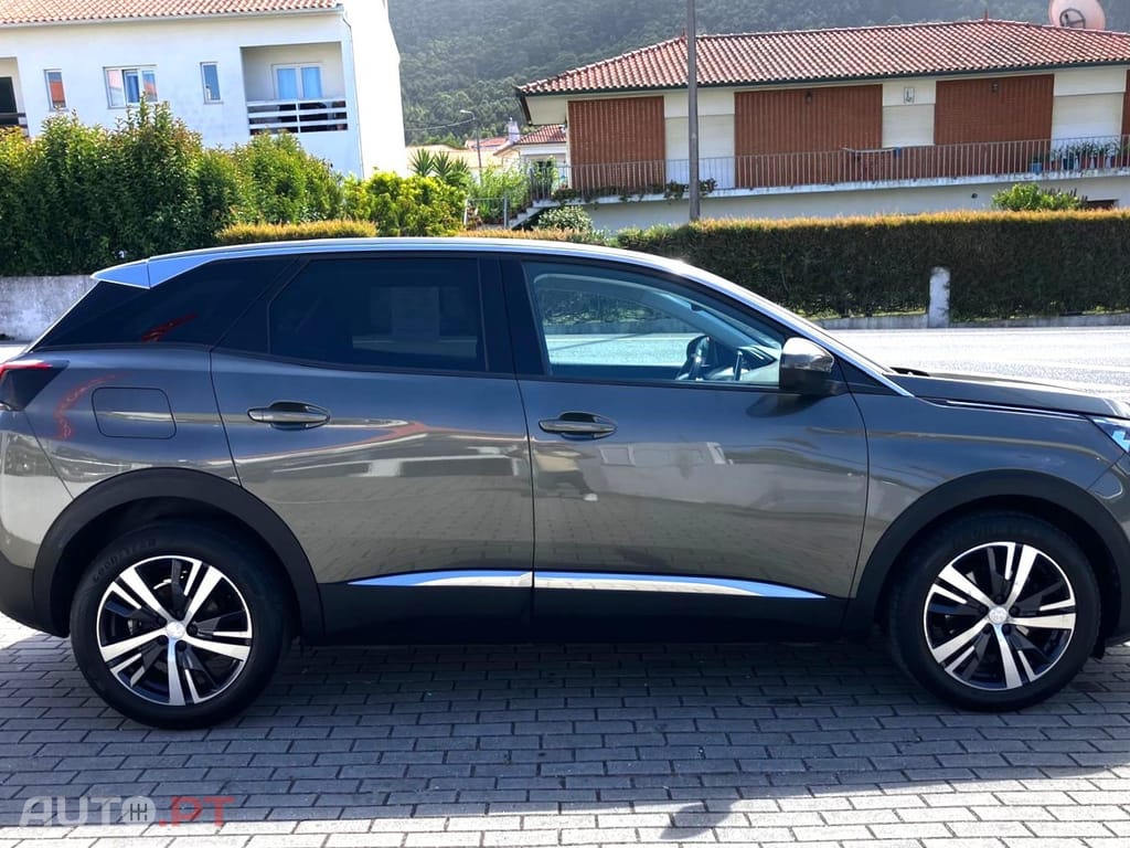 Peugeot 3008 1.2 PureTech Allure EAT6