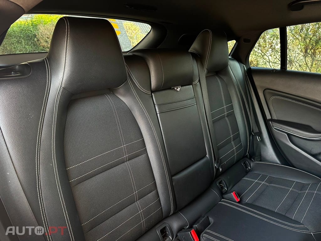 Mercedes-Benz CLA 220 (CDI) d 7G-DCT AMG Line