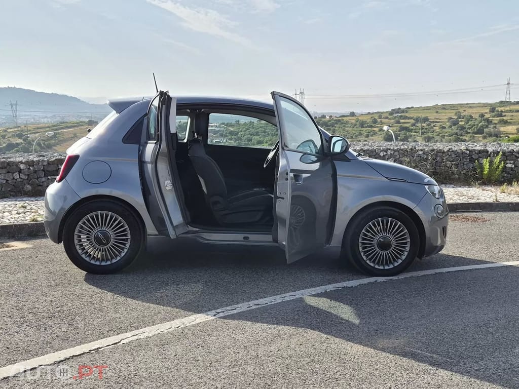 Fiat 500e 42 kWh Icon