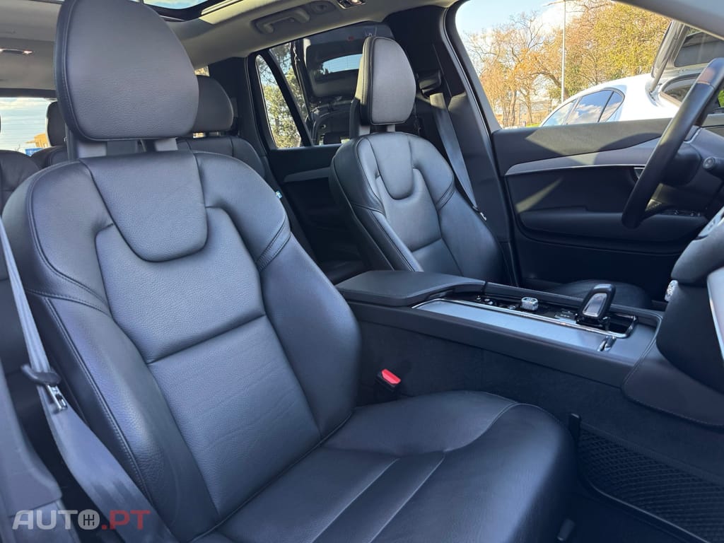 Volvo XC90 2.0 T8 PHEV Inscription Expression AWD