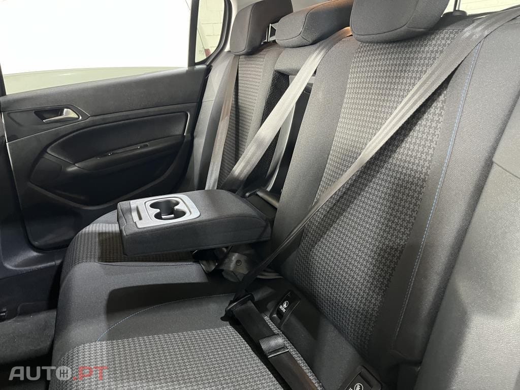 Peugeot 308 1.5 BlueHDi sty