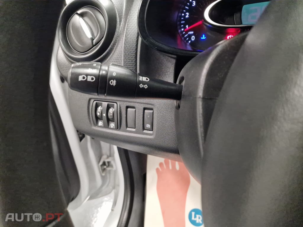 Renault Clio SOCIETE 1.5 DCI ZEN IVA DEDUTÍVEL