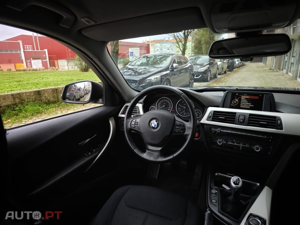 BMW 320 d Touring EfficientDynamics