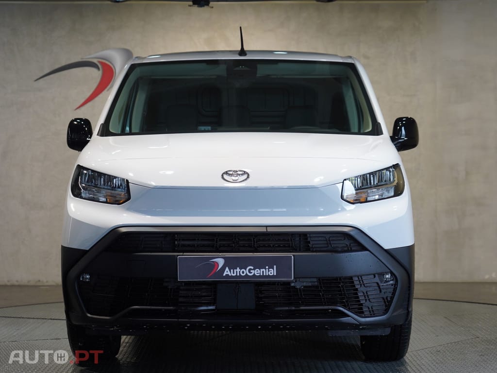 Toyota Proace City 50 kWh L2 Exclusive