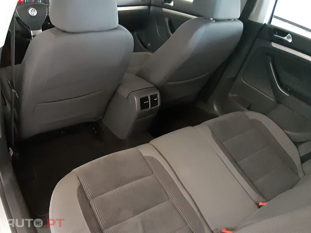 Volkswagen Golf Variant Confortline Bluemotion 1.9 TDI 105 CV