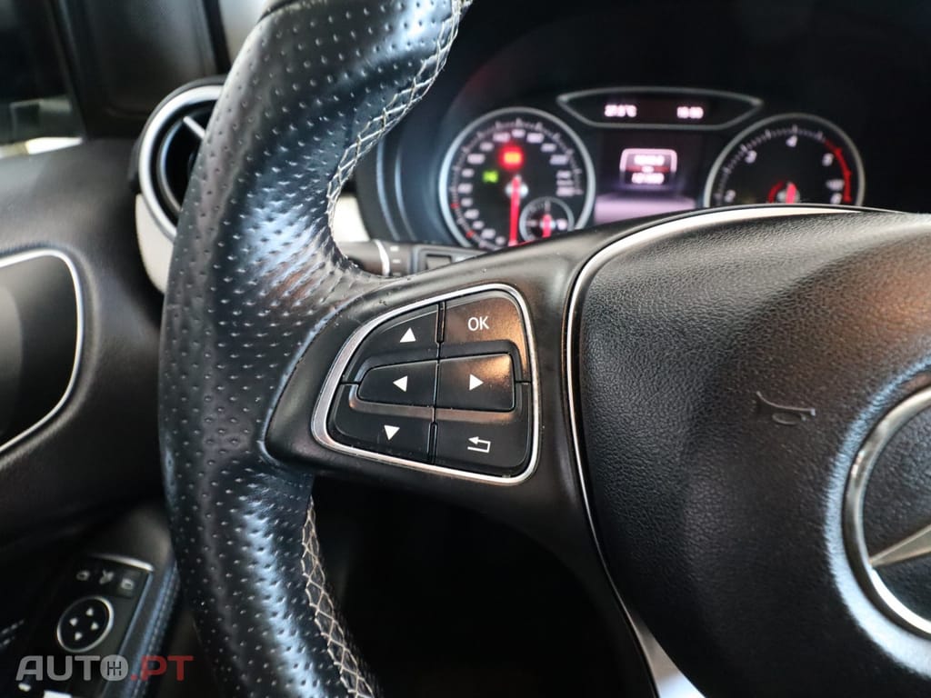 Mercedes-Benz B 180 CDi Urban — fotografia 13