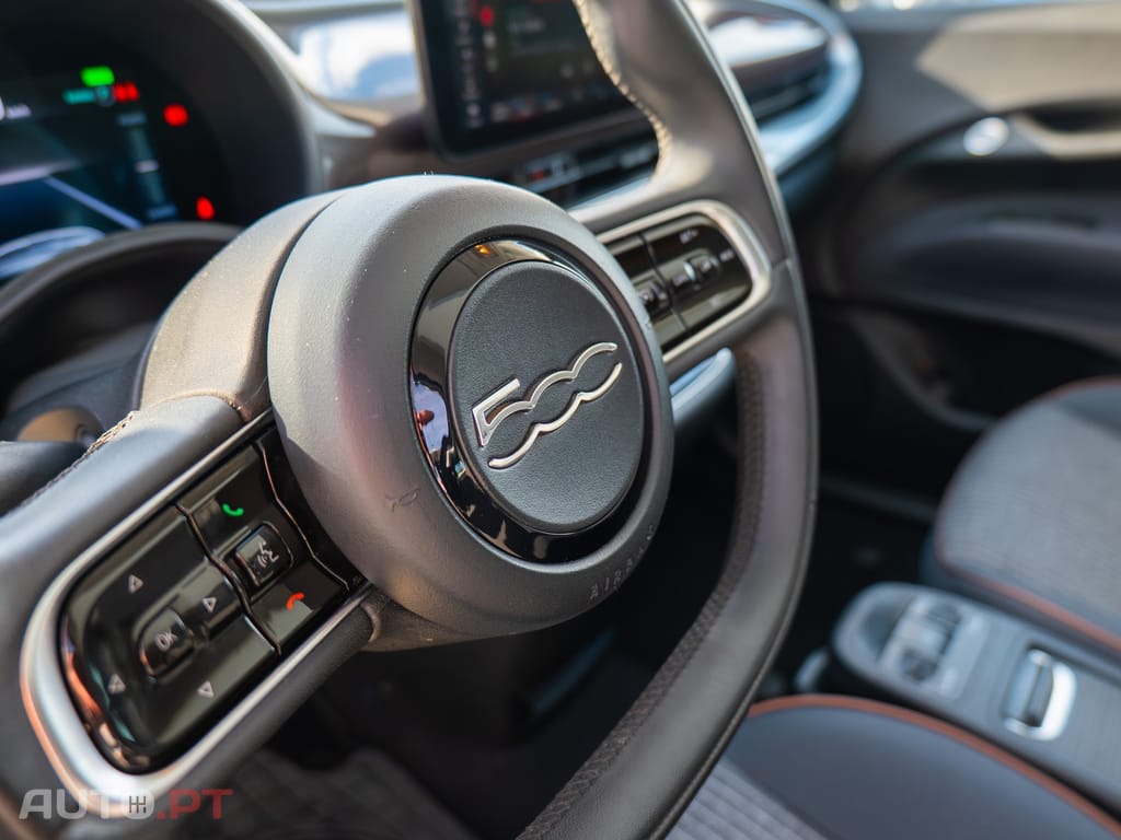 Fiat 500e 42kWh ICON