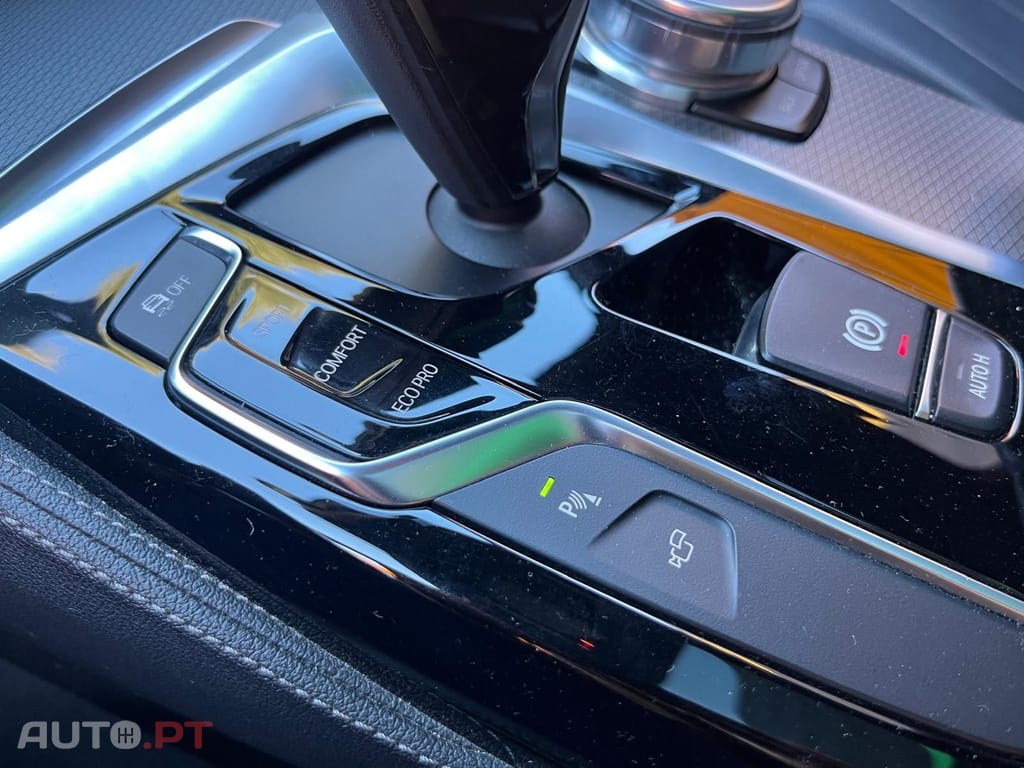 BMW 520 D xDRIVE PACK M 