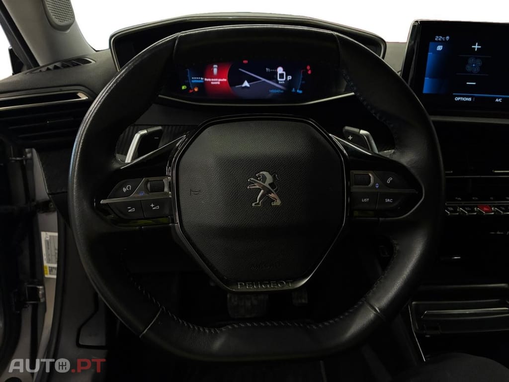 Peugeot 2008 1.5 BlueHDi Allure Pack EAT8